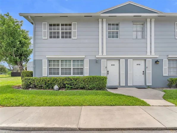 1849 SW 81st Way #1-24, Davie, FL 33324