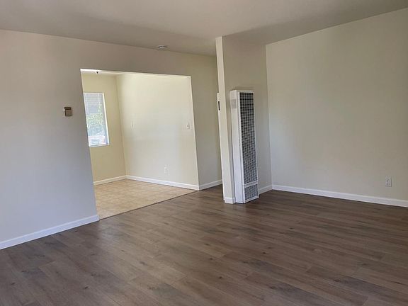 4th image of 519 Northlake Dr APT 2