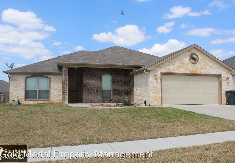 2nd image of 609 Cosper Creek Dr