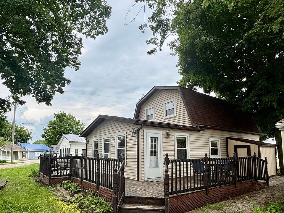 1st image of 13957 Custers Point Rd NE