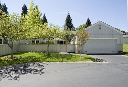 1st image of 844 Princeton Dr