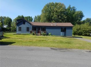 315 Bay St, Cape Vincent, NY 13618