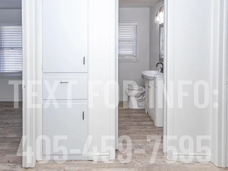 1685 W Jones Ave — Photo 13