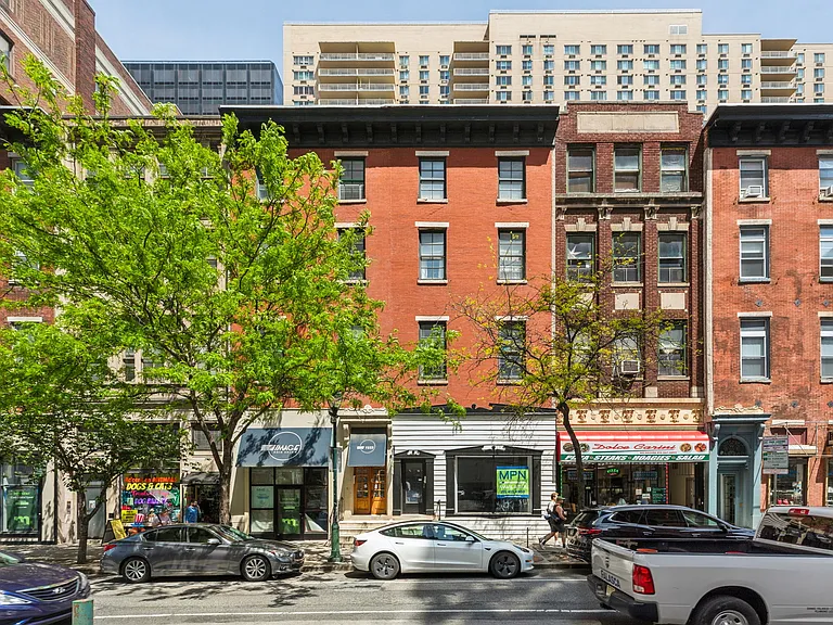 1931 Chestnut St #2D — Photo 3