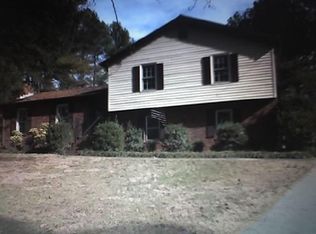 725 Garden Grove Dr, Lawrenceville, GA
