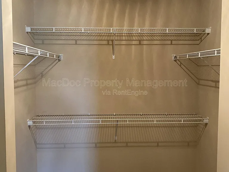 121 Riggs Rd — Photo 46