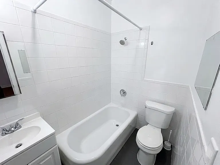 30-59 Steinway St #4C — Photo 6