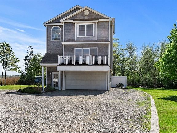 3rd image of 8 Coulson Pratt Dr