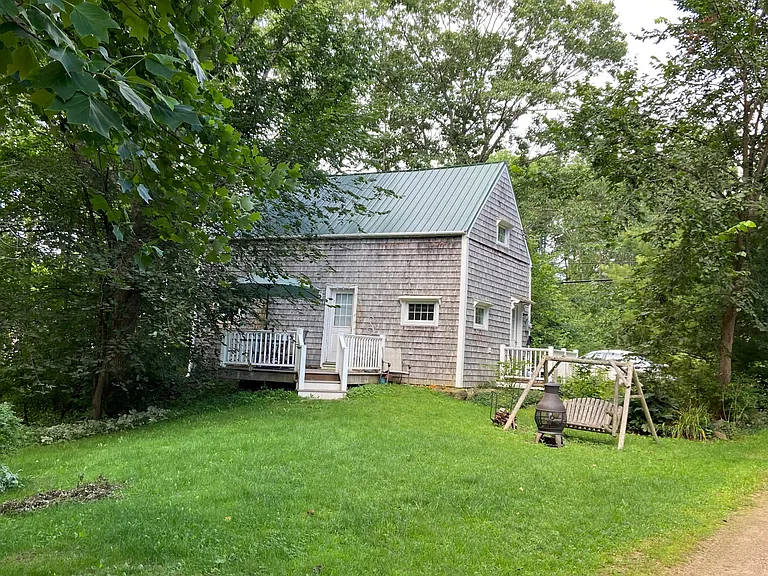 Backyard/back porch