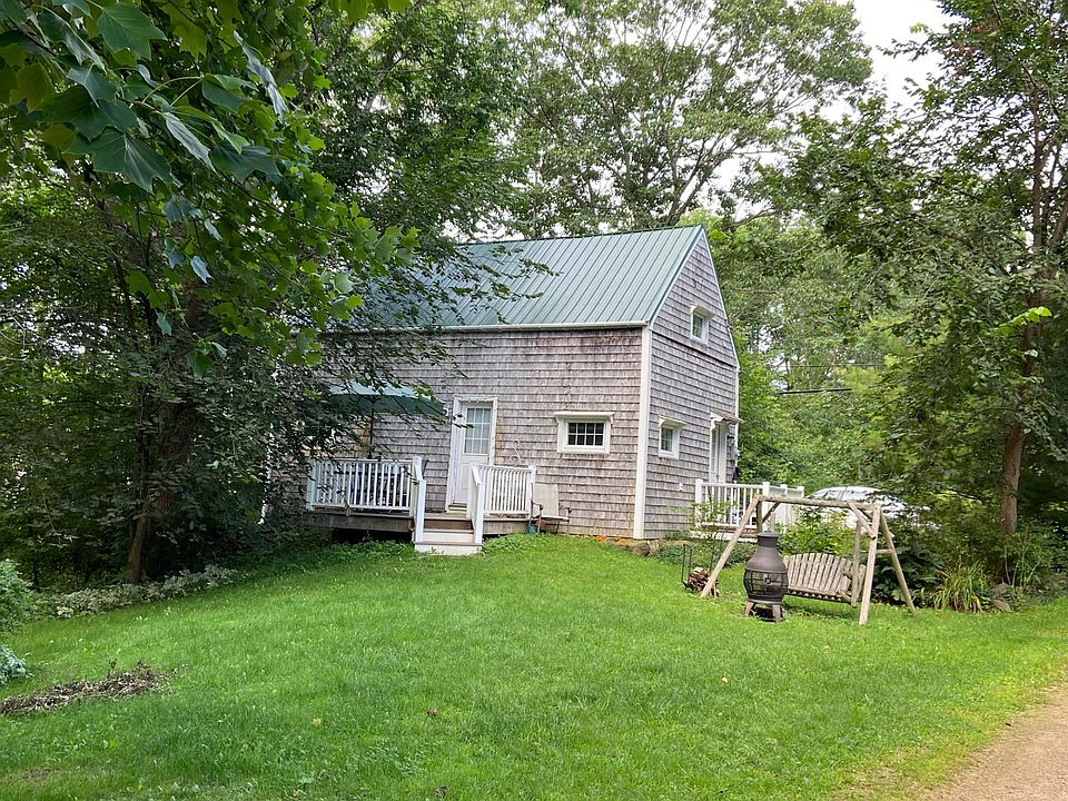 Backyard/back porch