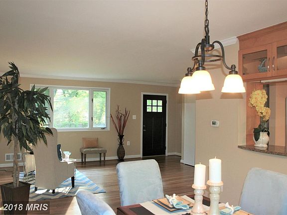 3rd image of 9711 Brixton Ln