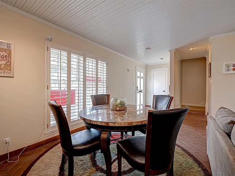 6329 Del Monte Dr #100 — Photo 9