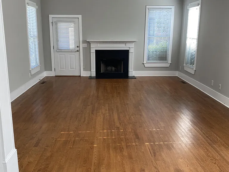 1641 Carriage Ridge Dr — Photo 9