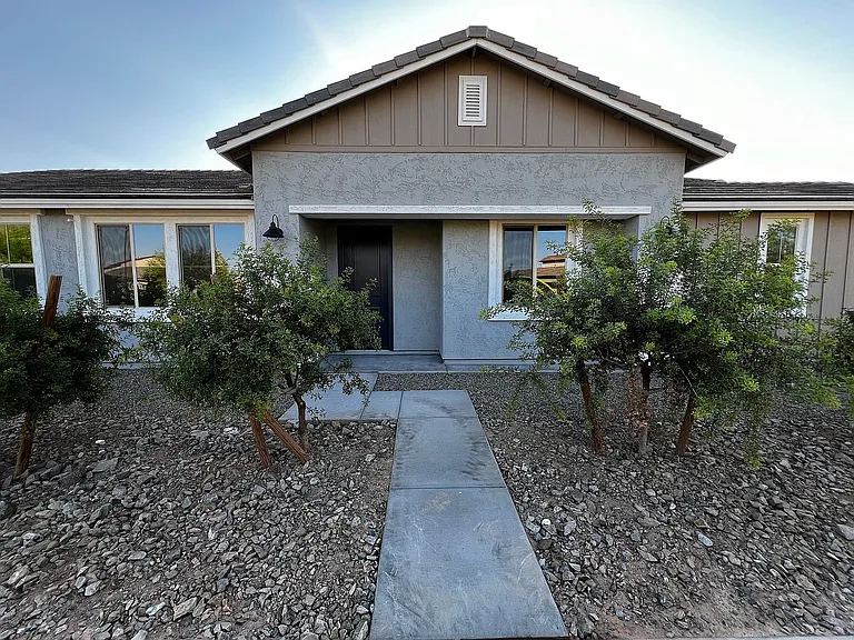 9333 E Sebring Ave — Photo 2