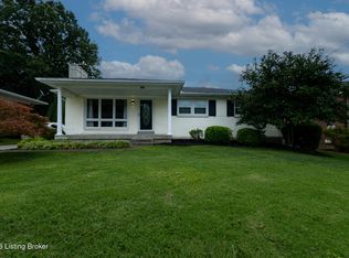 9009 Annlou Dr, Louisville, KY 40272