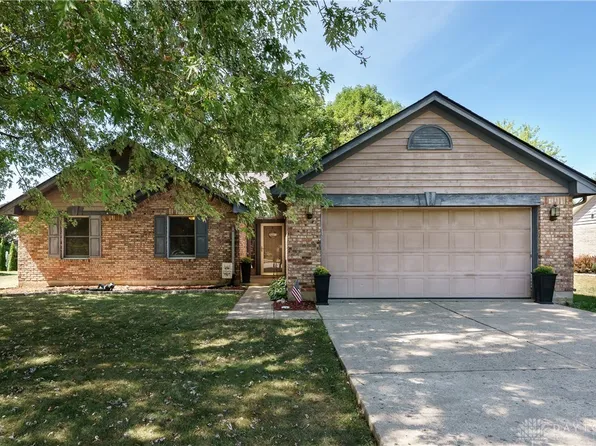 1273 Lytle Rd, Waynesville, OH 45068