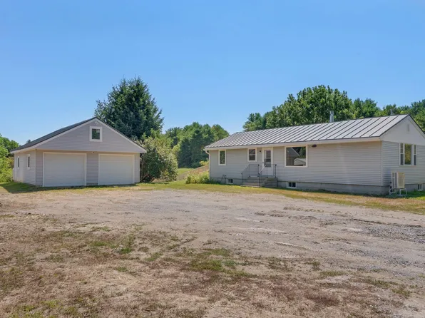 1787 N Belfast Avenue, Vassalboro, ME 04989