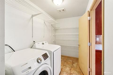 5th image of 13606 117th Ave E