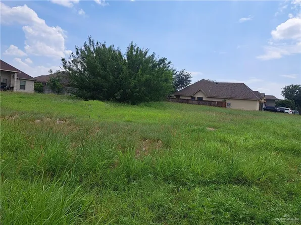 903 W B St, Mission, TX 78572