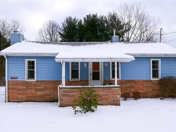 2928 W Liberty St, Girard, OH 44420