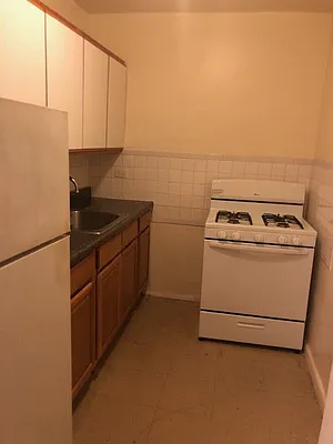 Rented by Smart NY Realty LLC | media 5