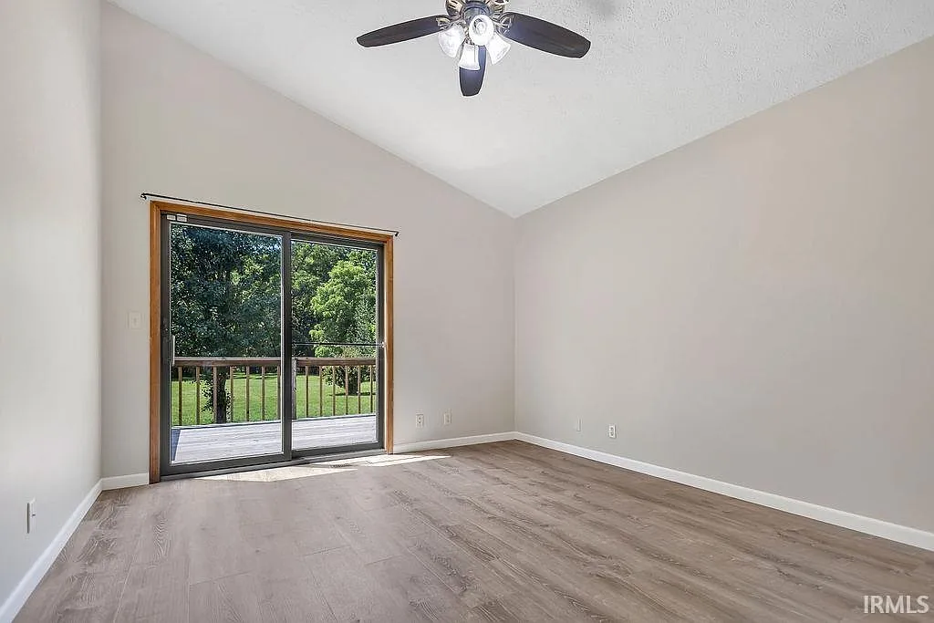 2 bed, 1.0 bath, 840 sqft, $1,250 — Photo 3