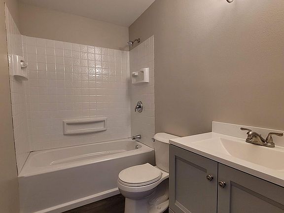 5th image of 8018 Grace Ln #2