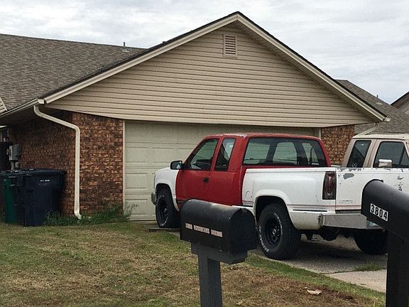 3rd image of 3804 Windscape Ave