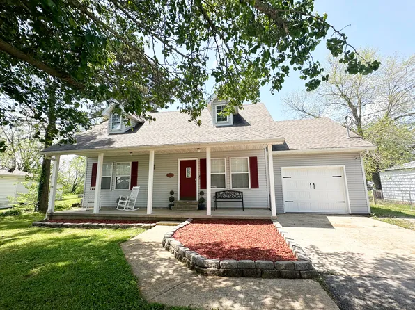 1213 N Darrell Street, Mountain Grove, MO 65711