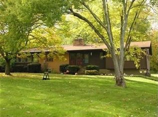 1966 Kemery Rd, Akron, OH 44333