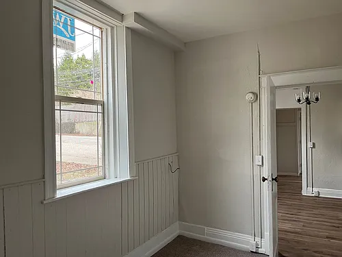 1105 Main St #C Photo 1