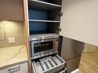 567 Clarke Rd #1505, Coquitlam, BC V3J0K7