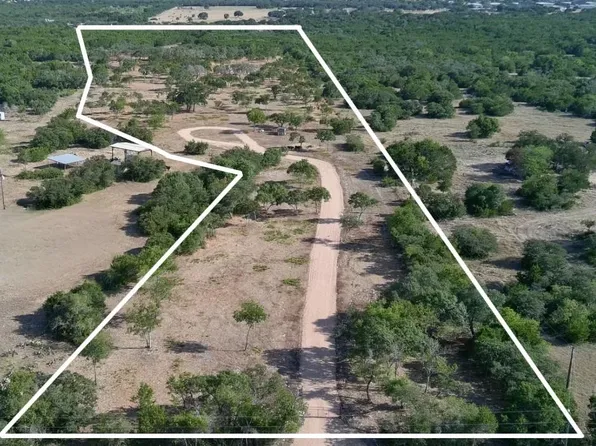 7257 County Road 252, Bertram, TX 78605
