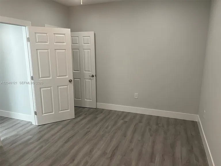 1450 SW 4th St #2 — Photo 9