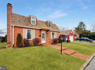 7 Academy Ct, Berryville, VA