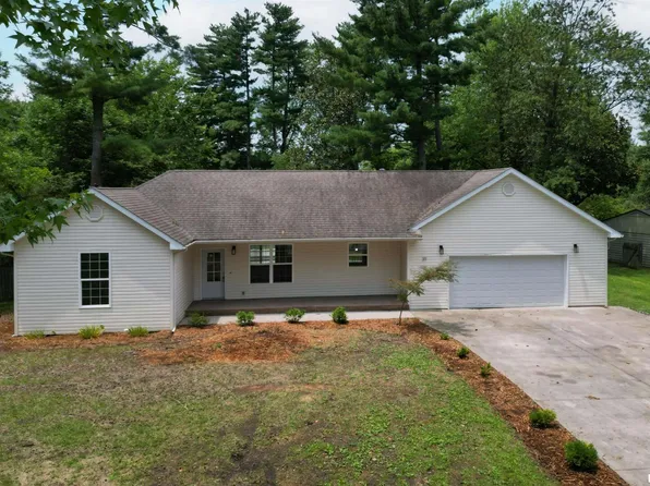 39 Hillcrest Dr, Carbondale, IL 62901