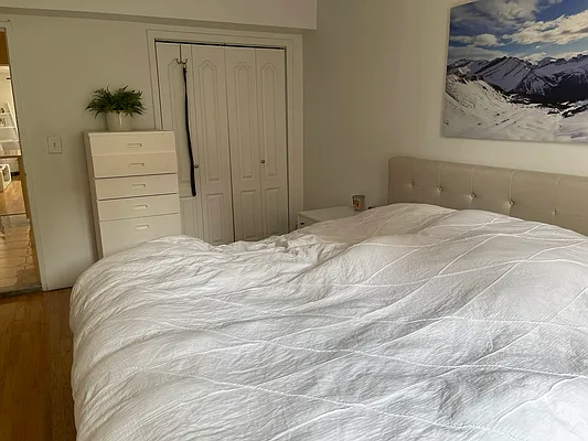 Rented by Buchbinder & Warren | media 15