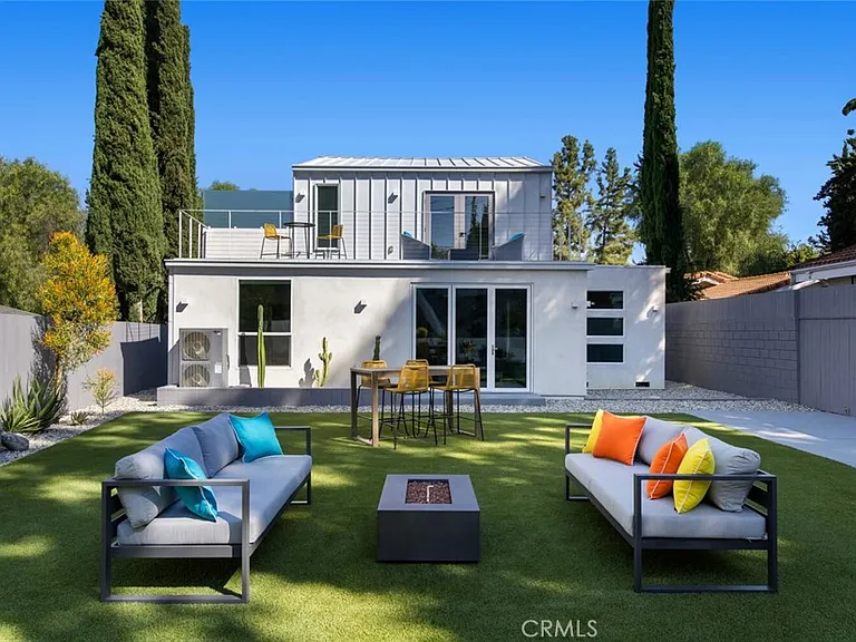 4731 Topanga Canyon Blvd — Photo 34