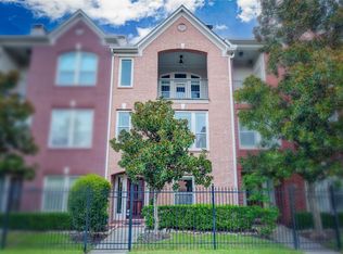 726 Hartman St, Houston, TX 77007