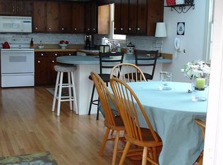 2 Star Ave, Exeter, NH 03833