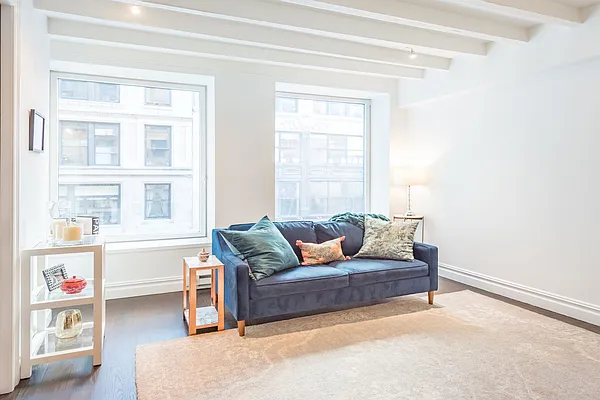 Rented by Modern Spaces | media 4