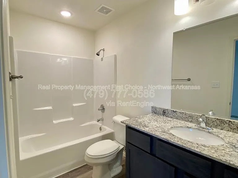 4211 Sante Fe Sq #1 — Photo 42