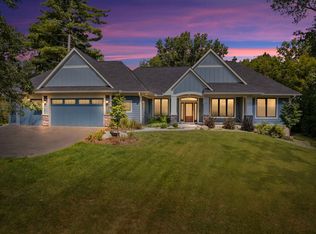 141 Mendota Rd W, West Saint Paul, MN 55118