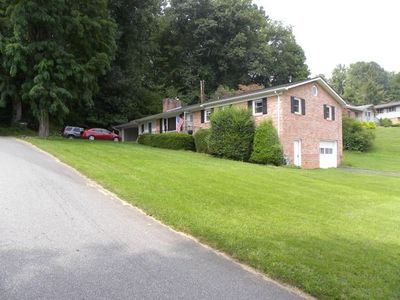 78 Flint St, Waynesville, NC, 28786