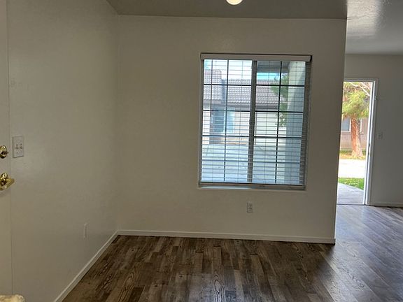 4th image of 8216 Whitewater Dr #2
