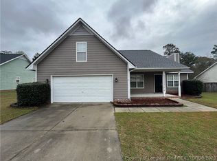 214 Somerset Dr, Raeford, NC 28376