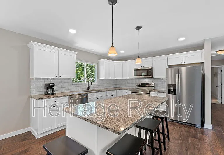 12025 W Kings Gate Rd — Photo 4