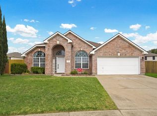 7 Westgrove Ct, Mansfield, TX 76063