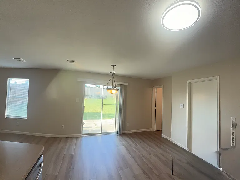 1722 Willow Way — Photo 21