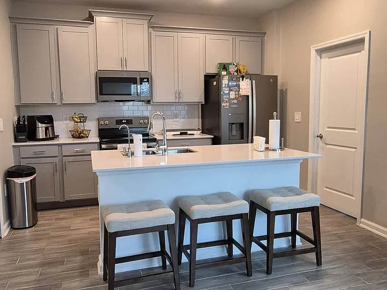 1860 Tohoqua Blvd — Photo 11